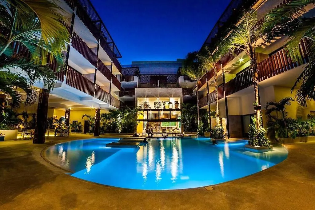 Paradise: 2 Bed 2 Bath Downtown Appartement Playa del Carmen